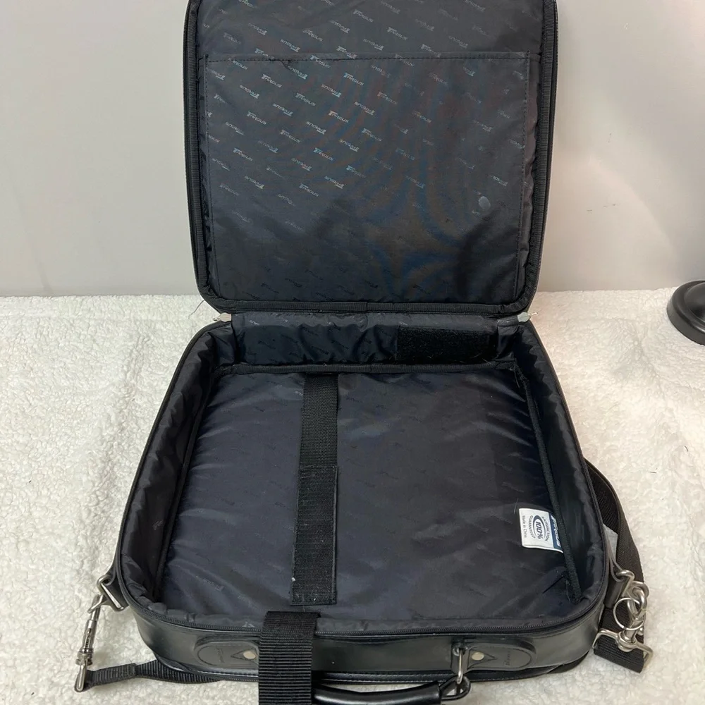 Targus Genuine Leather Computer Laptop Briefcase Tote Bag